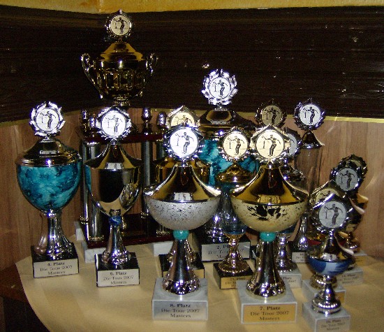 Die Pokale fr die Mastersteilnehmer 2007