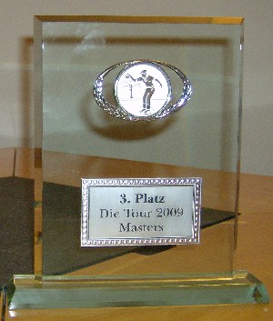 Der Pokal fr Platz 3 beim Masters 2009