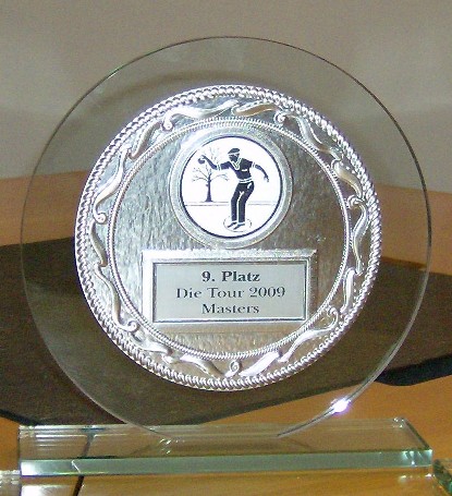 Der Pokal fr Platz 9 beim Masters 2009