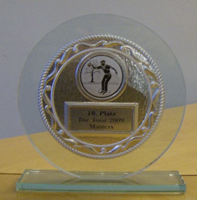 Der Pokal fr Platz 10 beim Masters 2009